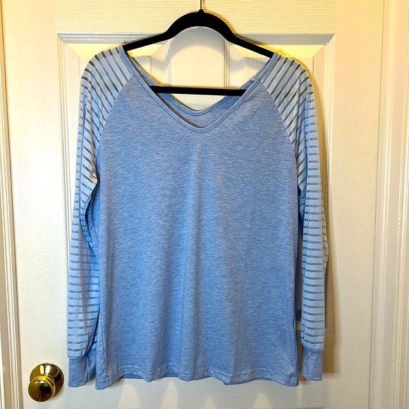 Light blue lightweight, sheer sleeve tee. size medium. - Picture 1 of 3